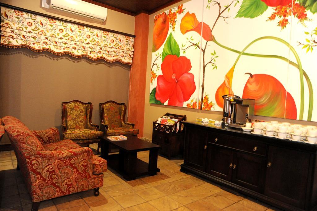 Anta Boga Hotel 블룸폰테인 외부 사진